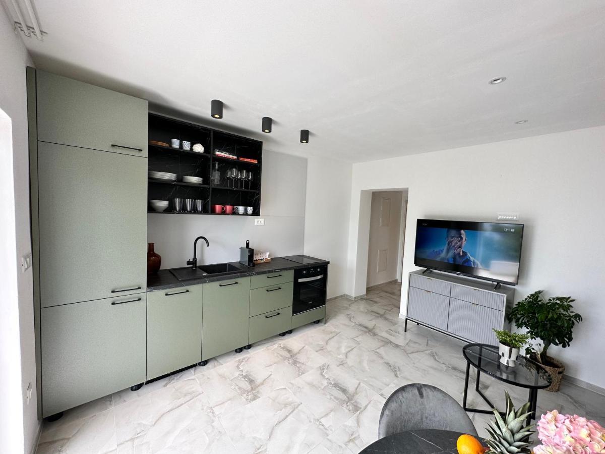 Olive View Apartment Brela Exterior foto