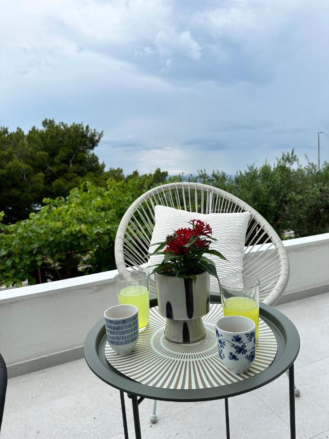 Olive View Apartment Brela Exterior foto